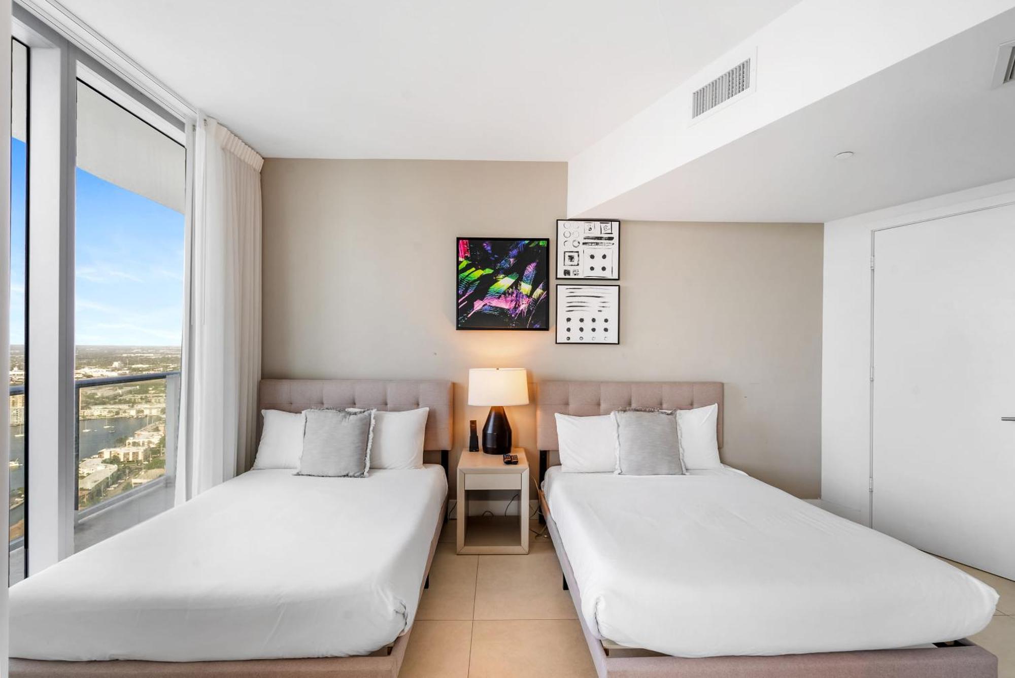 High Floor Corner 2 Bdr At Lyfe Resort Hollywood Exterior foto