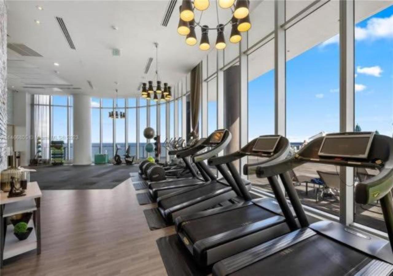 High Floor Corner 2 Bdr At Lyfe Resort Hollywood Exterior foto